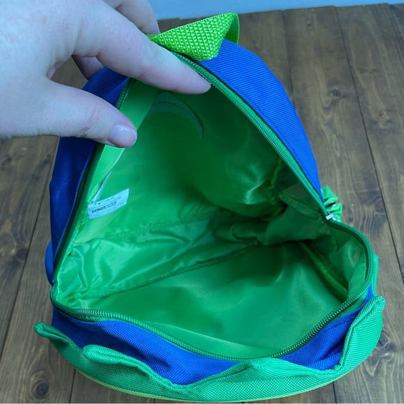 Skip hop zoo small Dakota dinosaur backpack - Picture 2 of 6